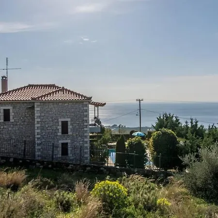 Kelly'S Villa In Stoupa Neokhorion  Buitenkant foto