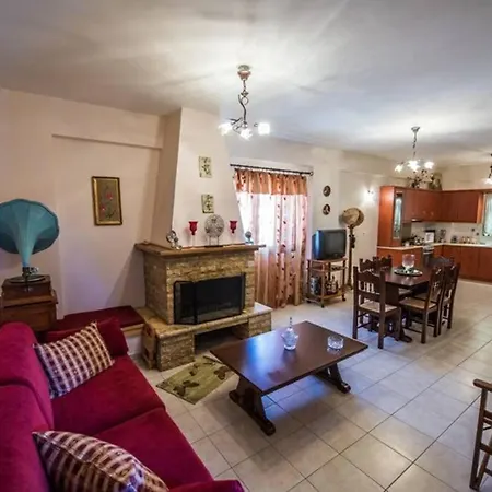 Kelly'S Villa In Stoupa Neokhorion  Buitenkant foto