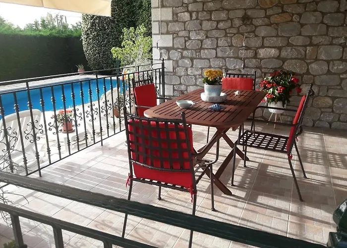 Kelly\'S Villa In Stoupa