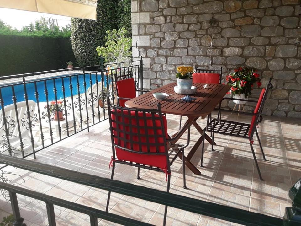 Βίλα Kelly's In Stoupa *